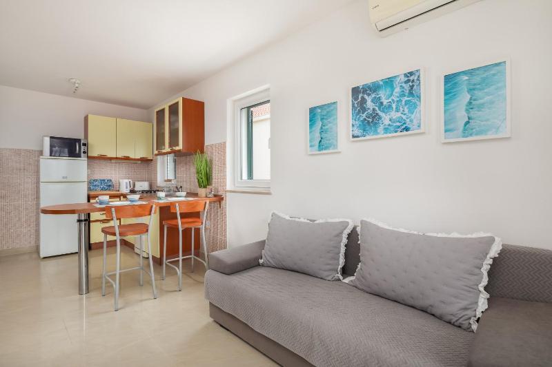 Maki Apartments - image 16