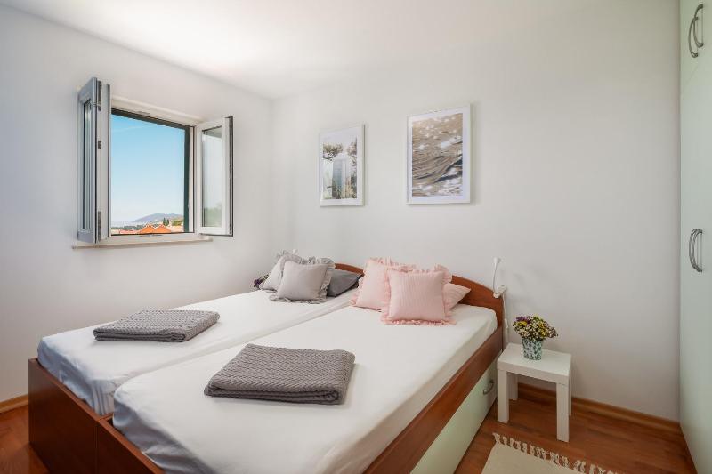 Maki Apartments - image 3
