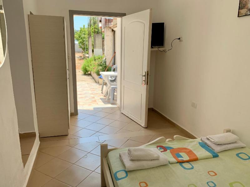 Vaso Apts - image 12