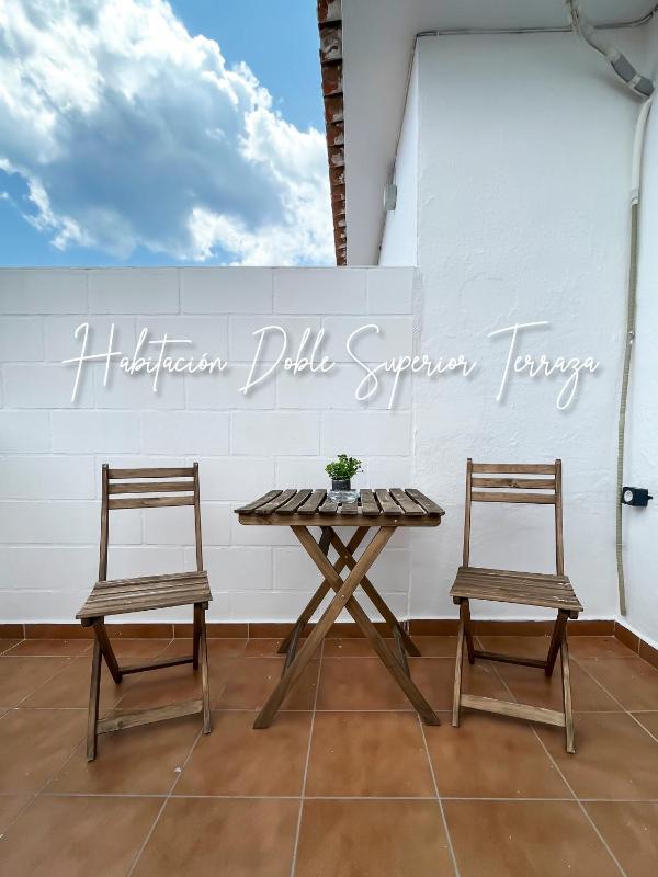 Micaela Charming Hostal - image 20