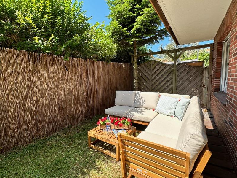 Apartment with Terrace image 2