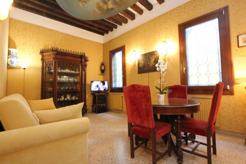 Casanova Two-Bedroom Apartment image 3