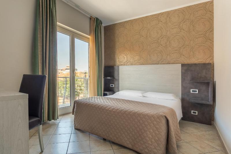 Comfort Double Room with Balcony image 3