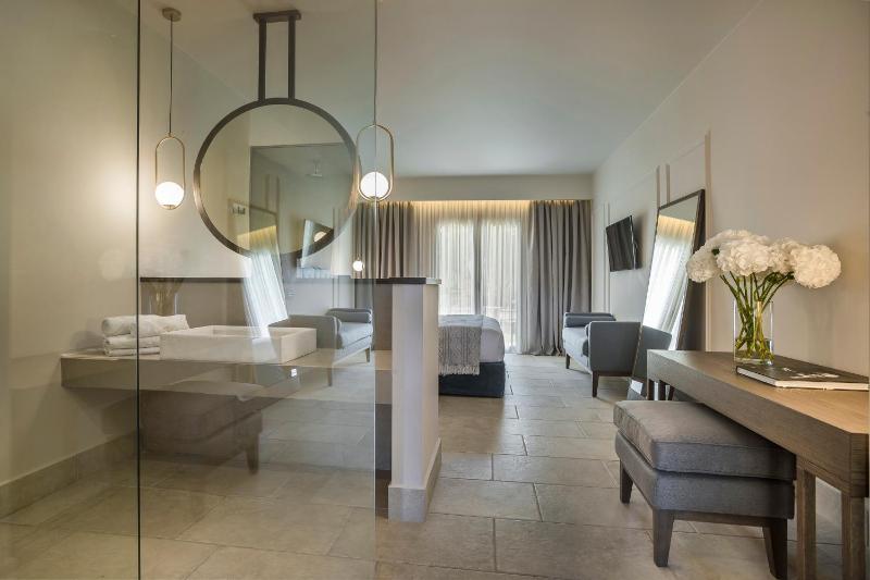 Thalassa Boutique Hotel - Adults Only - image 12