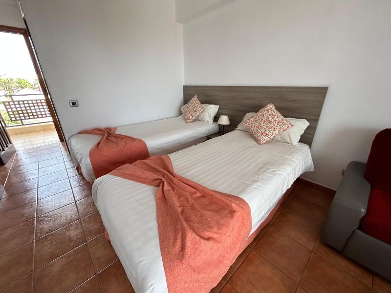 Studio (2 Adults) image 1