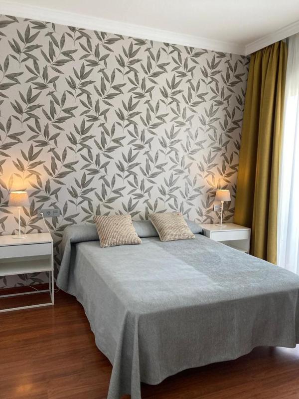 Double or Twin Room image 4