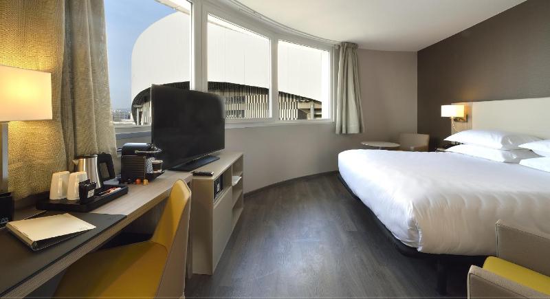 Executive Double Room image 1