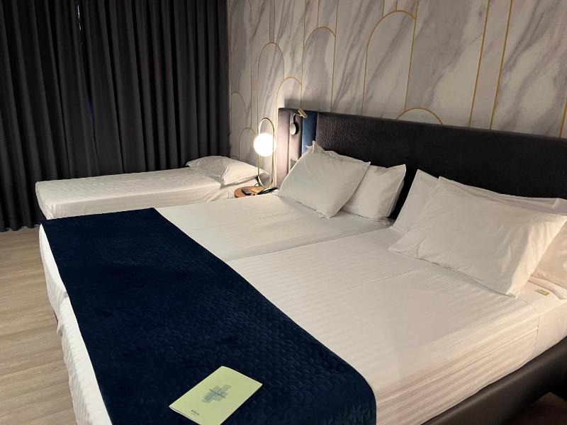 Triple Room image 1