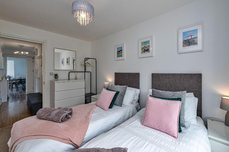Finest Retreats - Y Lle Hapus - image 6