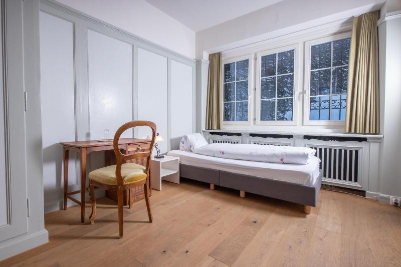 Standard  Single Room image 4