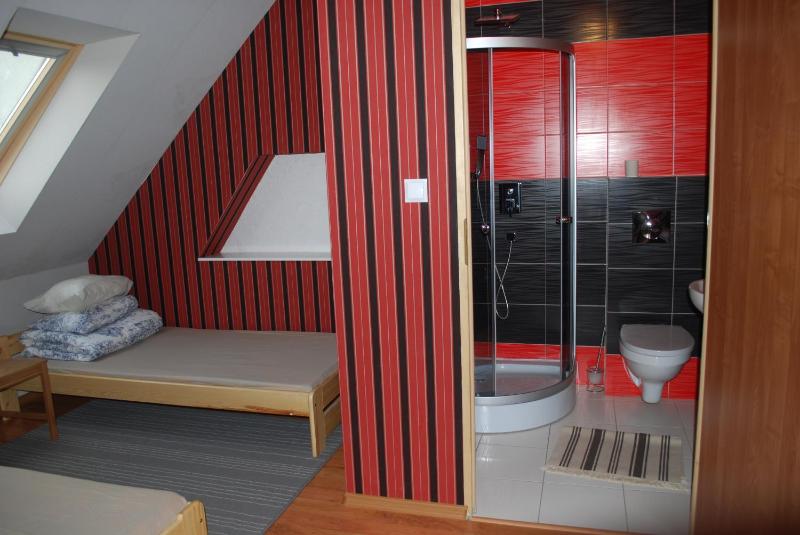 Quadruple Room image 3