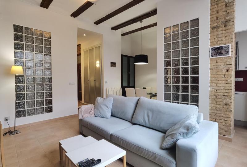 Enjoy Apartment 4 pax at Ruzafa with sunny terrace - image 10