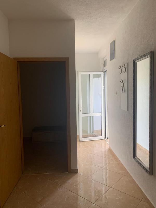 Duraku Apartment - image 7