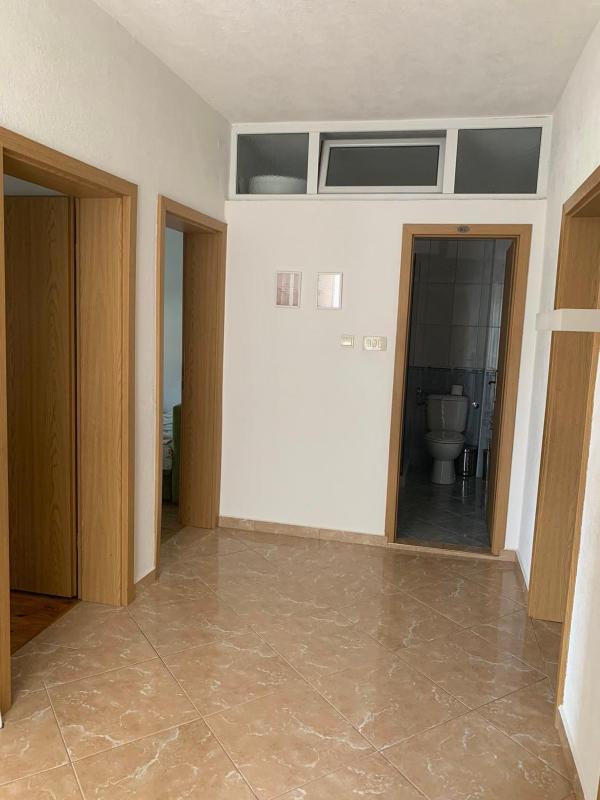 Duraku Apartment - image 15