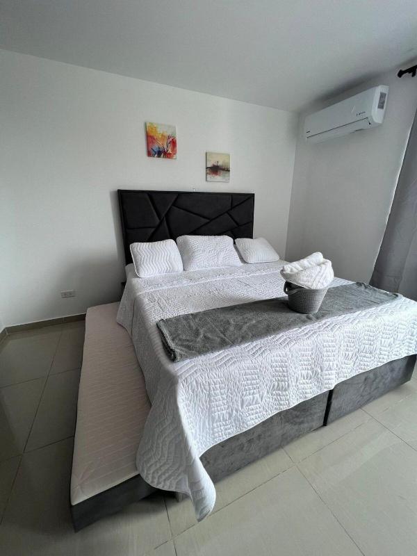 Hermosos Apartamentos con excelente ubicacion - image 32