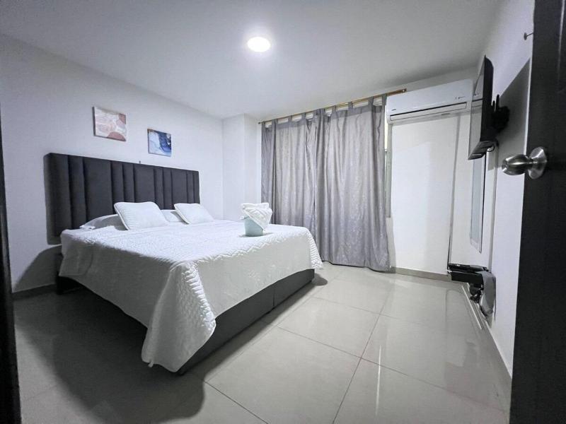 Hermosos Apartamentos con excelente ubicacion - image 31