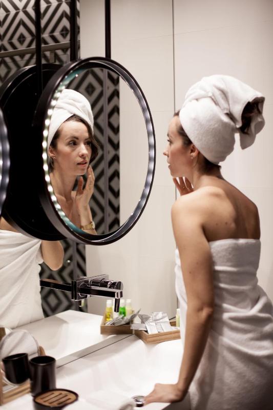 Interior Superior Room image 4