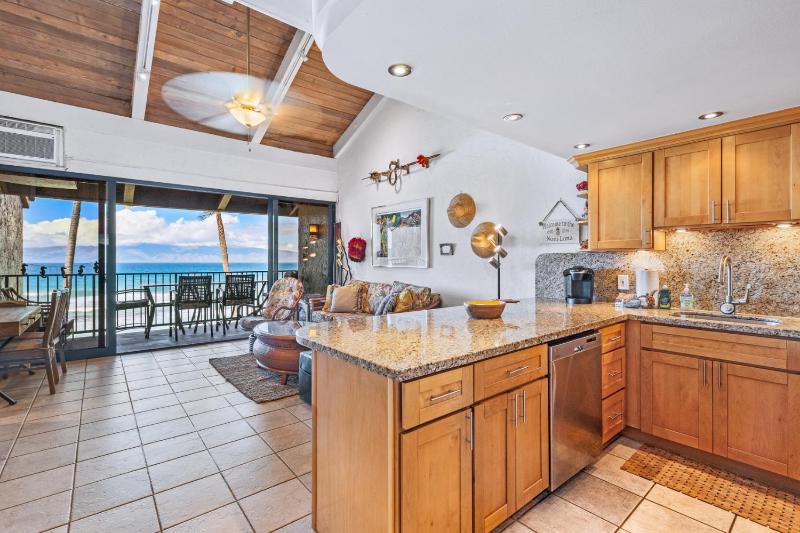 Noniluna 1 & 2 Rent Together - Sleeps 20 - image 22