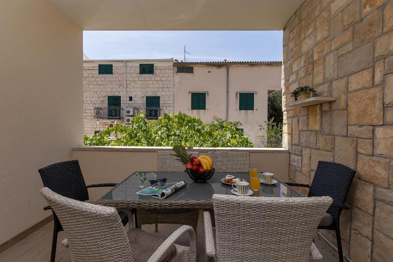 Apartments with parking space Makarska - 21544 - image 13