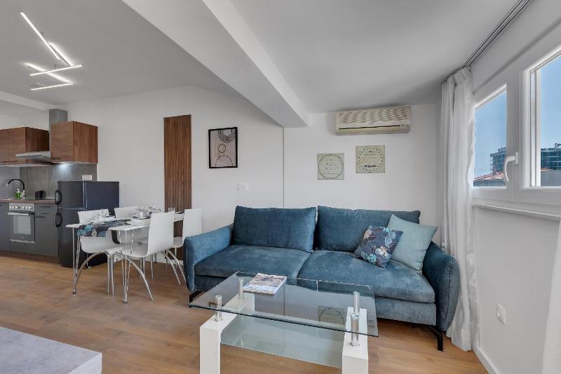 Apartments with parking space Makarska - 21544 - image 14