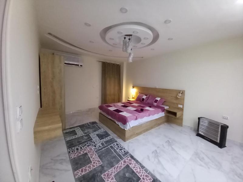 Junior Suite with Balcony image 3