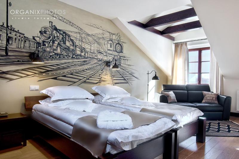 Deluxe Triple Room image 1