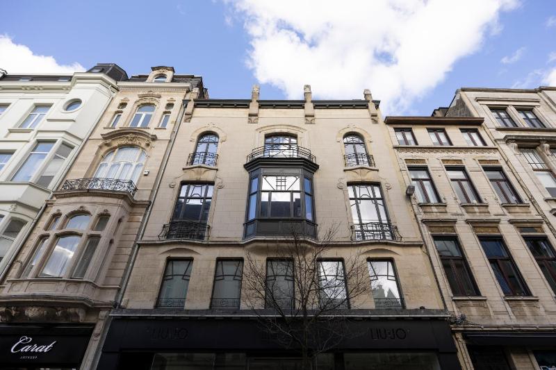 Standard Studio image 3