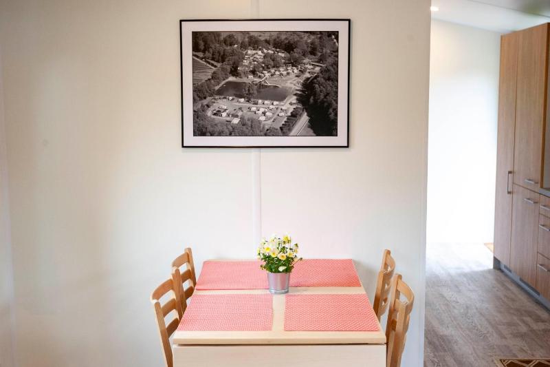 Mobile Home image 3