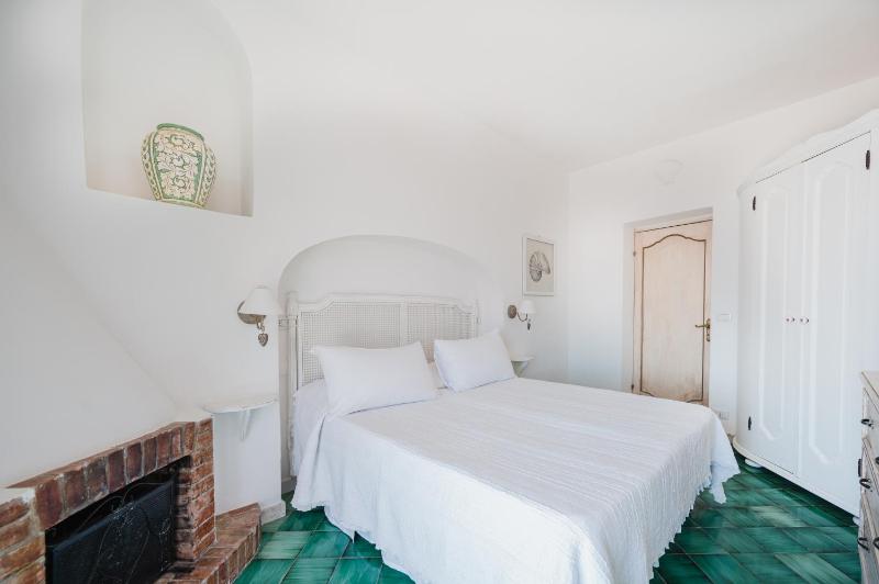 Villa Petite Syrene by Elite Villas - image 3
