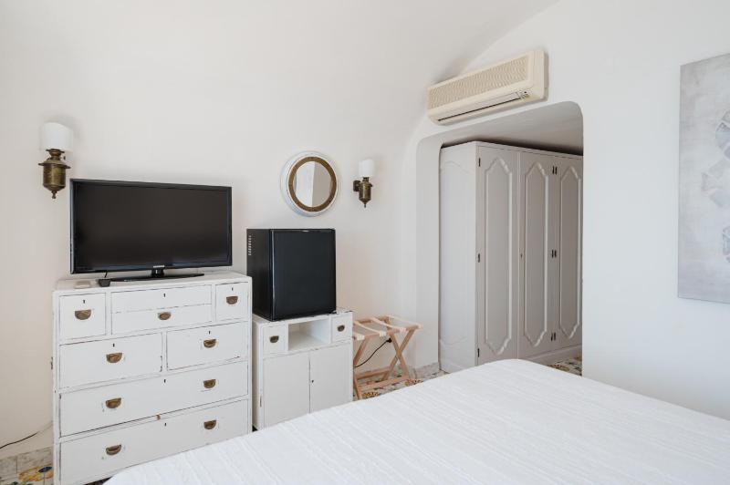 Villa Petite Syrene by Elite Villas - image 12