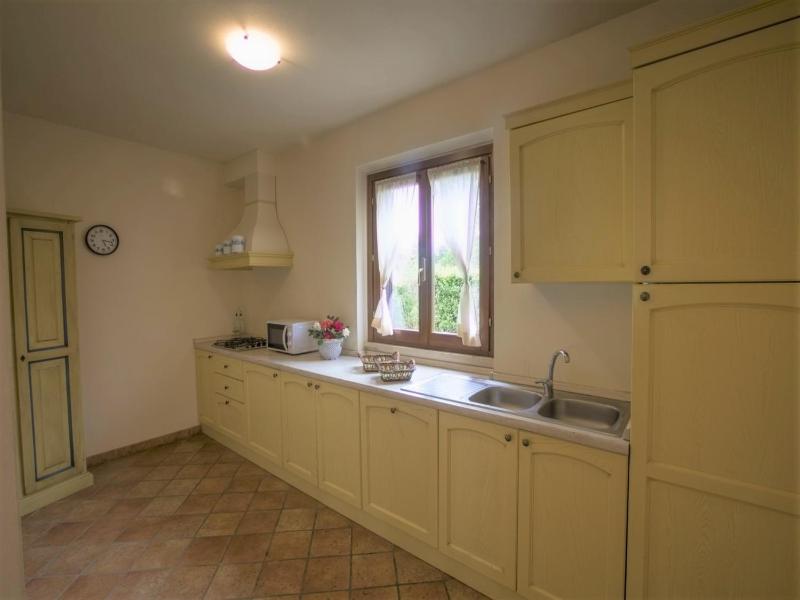 One-Bedroom Apartment image 2