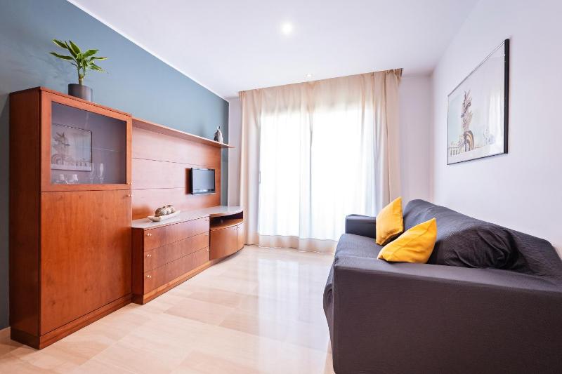 One-Bedroom Apartment (2 Adults) image 1