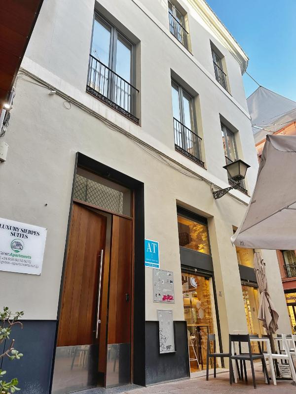 Premium Apartment image 2