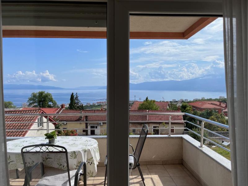 Peachy House - image 15