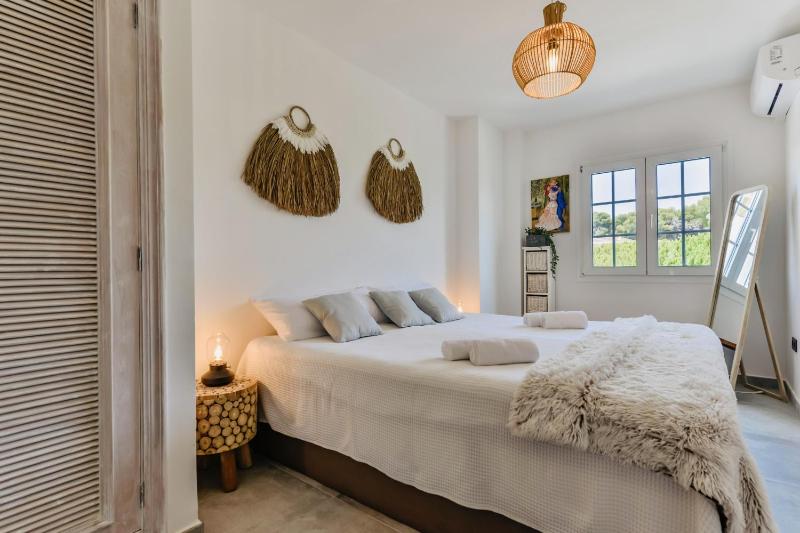 Luxury Apartment Seaside Bay - image 3