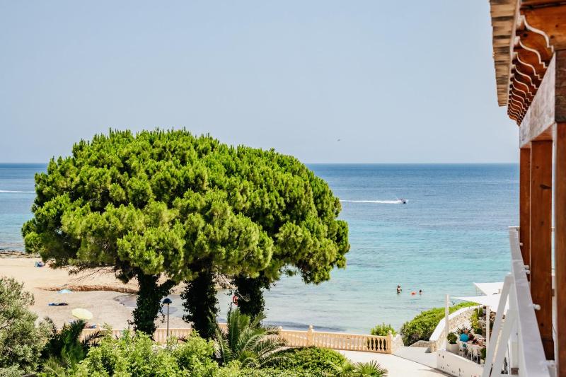 Luxury Apartment Seaside Bay - image 2