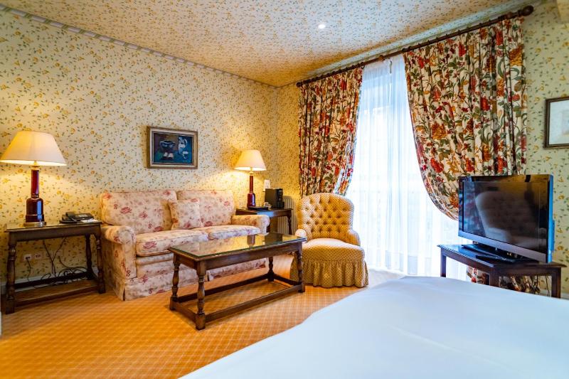 Deluxe Single Room image 4