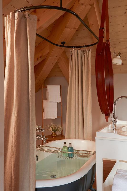 Junior Suite - Attic image 4