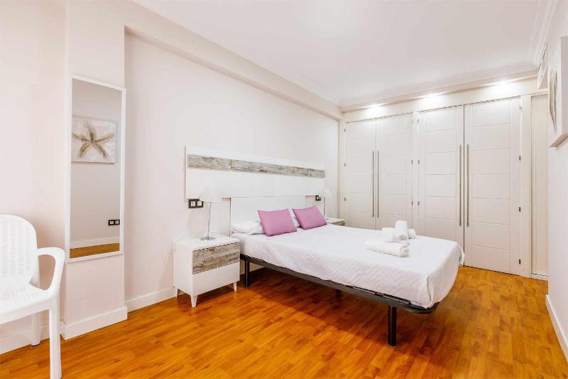 A&N City Penthouse with Private Terrace - image 30