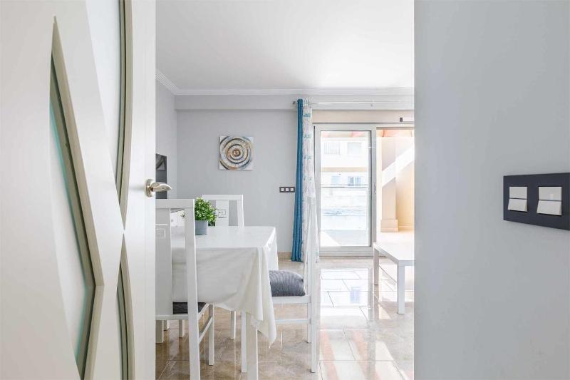 A&N Central Penthouse Terrace Retreat - image 11