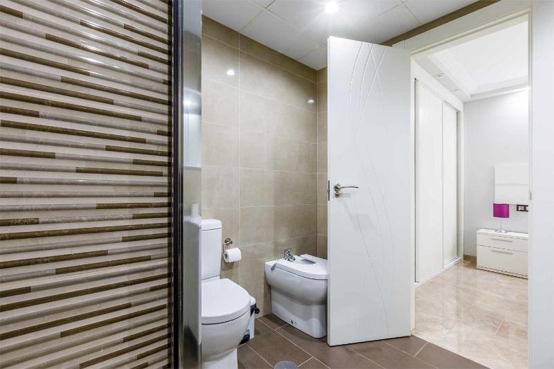 A&N Central Penthouse Terrace Retreat - image 39