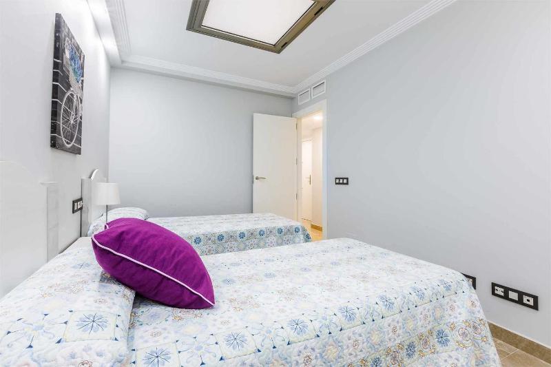 A&N Central Penthouse Terrace Retreat - image 9
