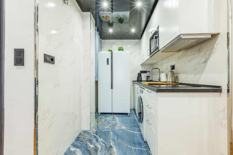 A&N Central Beach Walk Apartment Torre del Mar - image 17