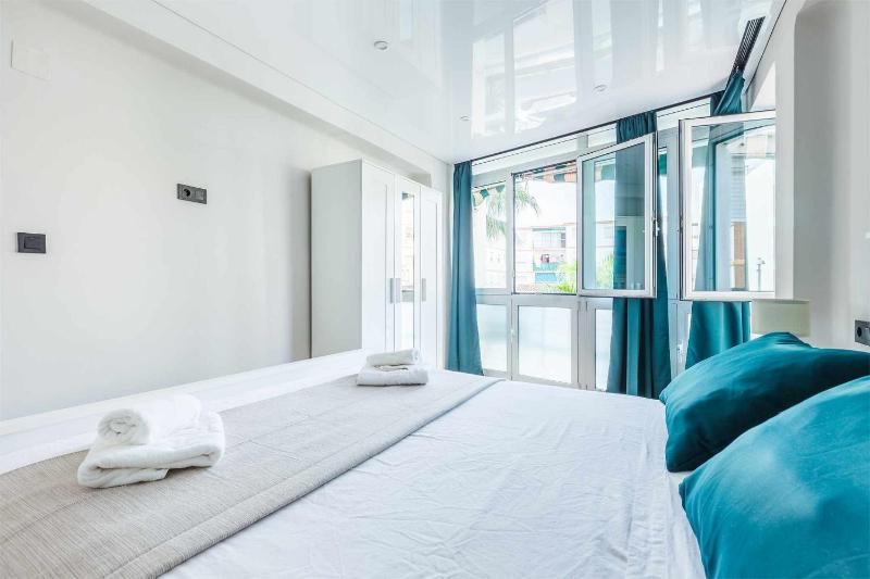 A&N Central Beach Walk Apartment Torre del Mar - image 18