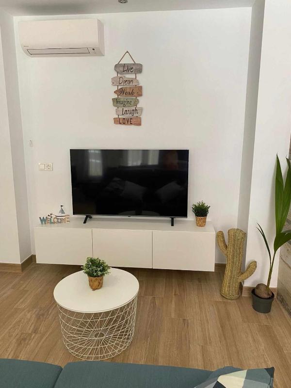 A&N Torre del Mar Beach Townhouse Private Solarium - image 4