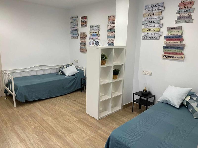 A&N Torre del Mar Beach Townhouse Private Solarium - image 7