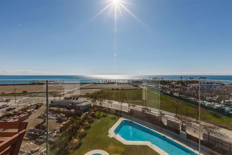 A&N Sea View Terrace & Pool Getaway Torre del Mar - image 1
