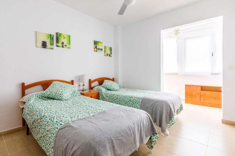 A&N Central Beach Walk Apartment with Pool Torre - image 46