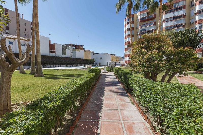 A&N Central Beach Walk Apartment with Pool Torre - image 47