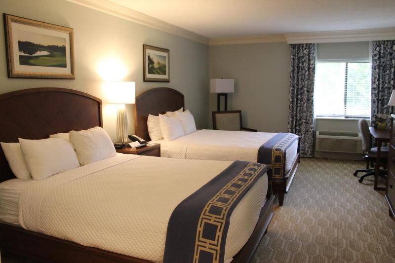 Deluxe Queen Room with Two Queen Beds image 2